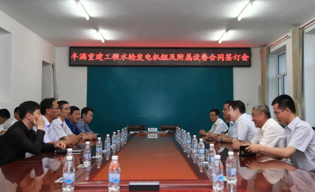 ƽ����(pinnacle)�ٷ���վ