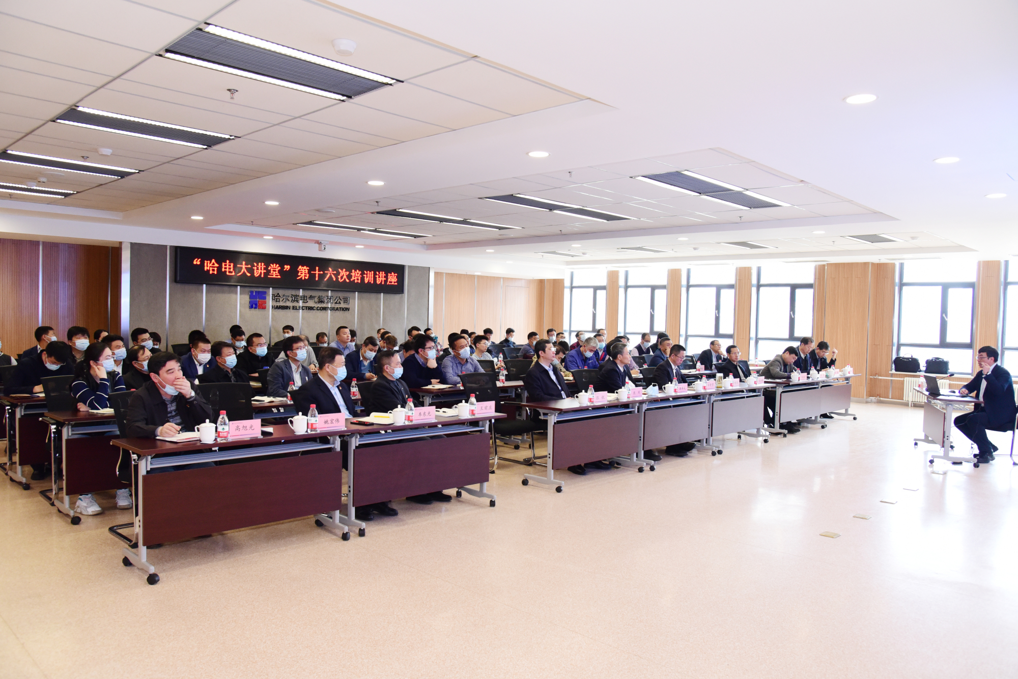 ƽ����(pinnacle)�ٷ���վ