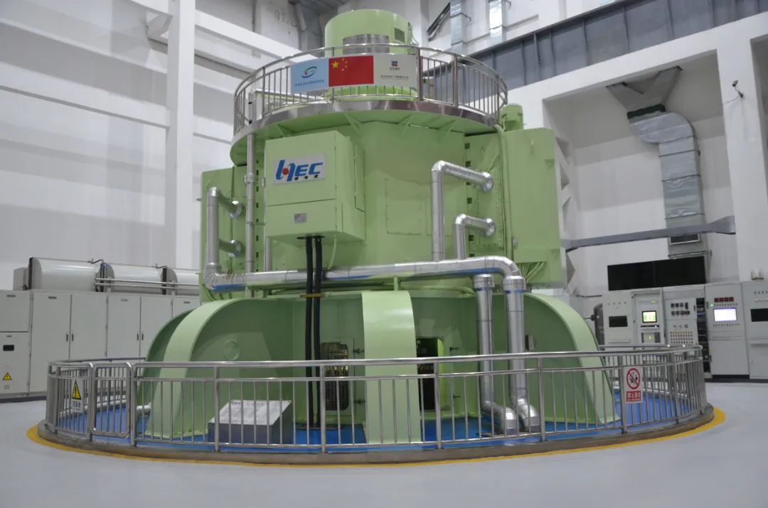 ƽ����(pinnacle)�ٷ���վ