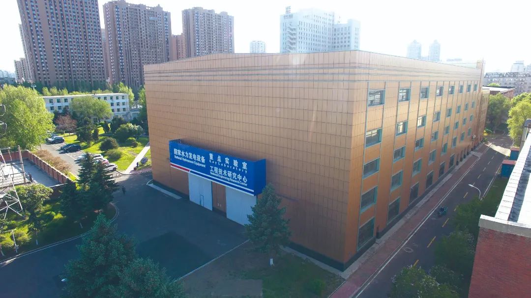 ƽ����(pinnacle)�ٷ���վ