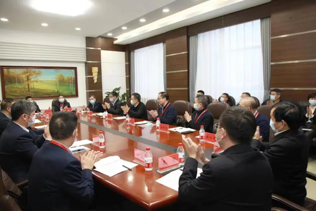 ƽ����(pinnacle)�ٷ���վ